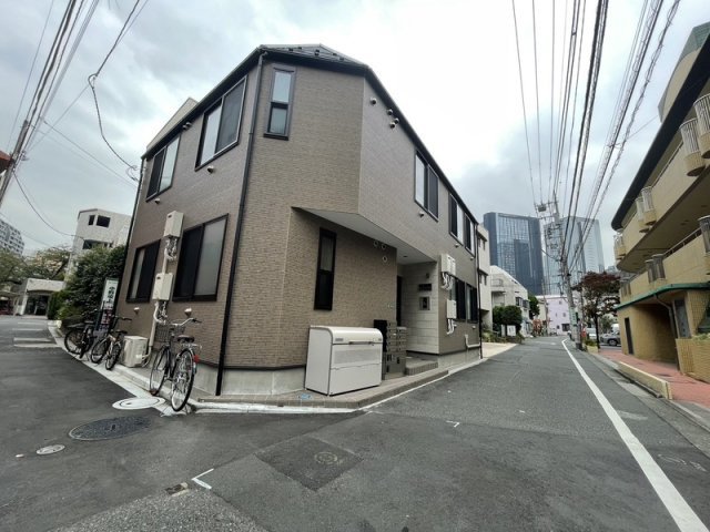 DK House西新宿
