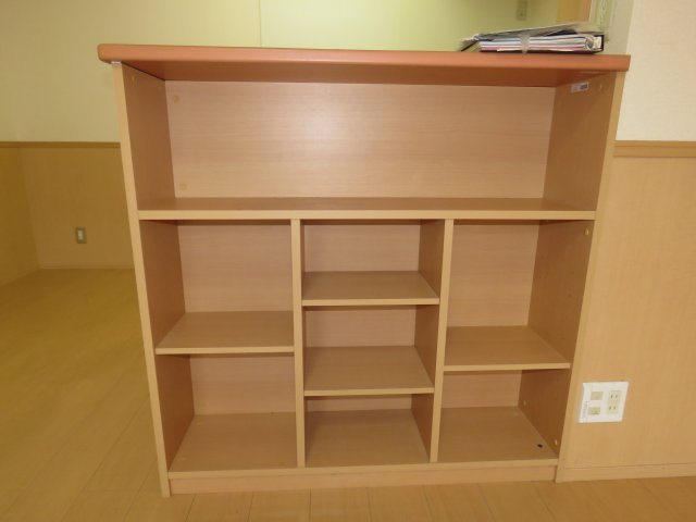 ベルセーヌＢの収納|キッチンカウンター収納