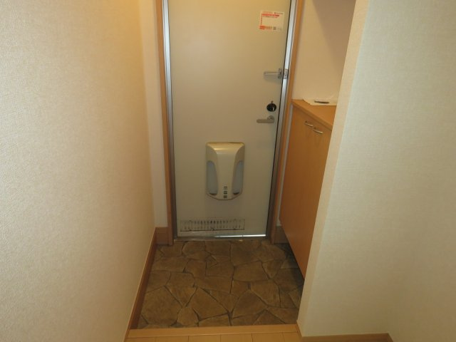 ベルセーヌＢの玄関