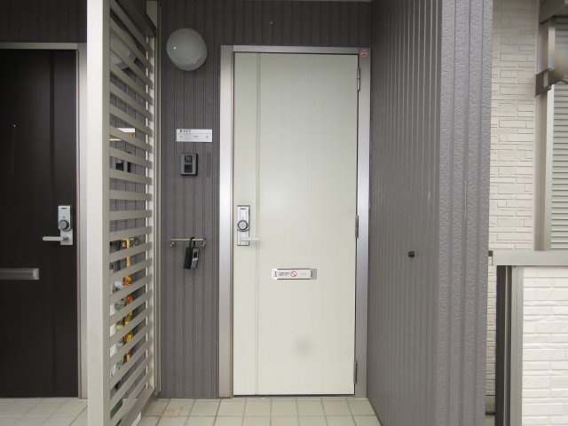 ベルセーヌＢの玄関