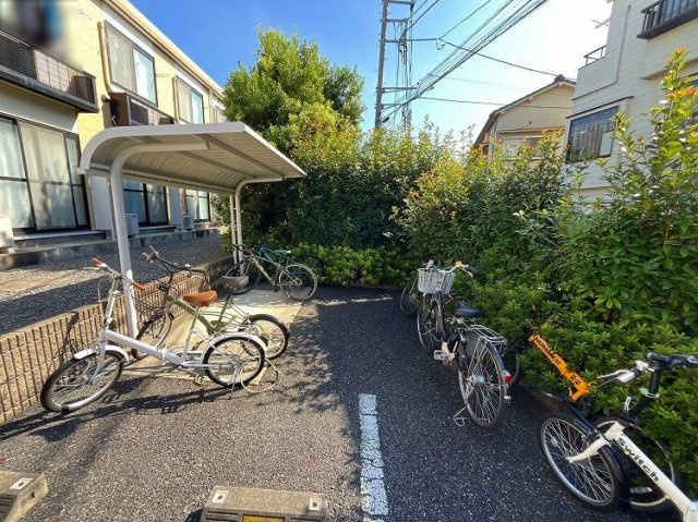 レオパレスソレイユの駐車場|73690792_8.jpg