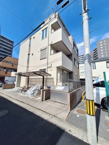 ファミール仲町の外観