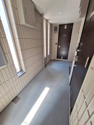 ファミール仲町のロビー