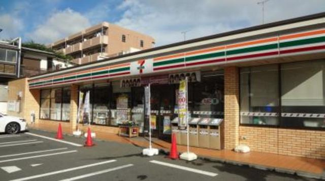 メゾン・ド・ウエストのその他|セブンイレブン八王子陵南店