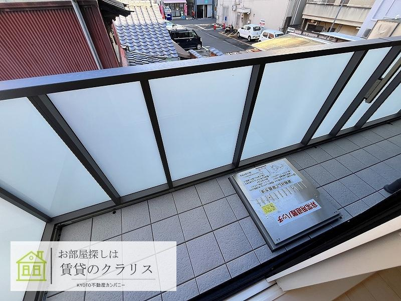 シャーメゾン京都桃山のバルコニー