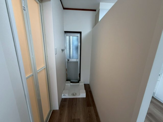 長尾家具町4丁目戸建の洗面所