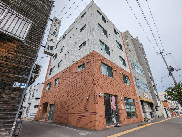 ＣＡＳＡ　ＣＯＭＯＤＯ