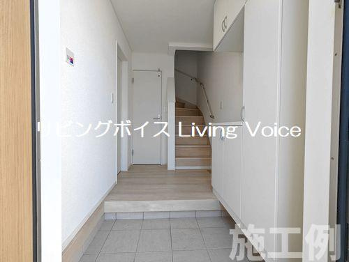 【玄関】 | 【仲介手数料０円】秦野市清水町第1　新築一戸建て　 | 秦野市清水町第1　新築一戸建て　