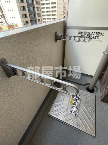デュオ・スカーラ浅草国際通りのバルコニー|物干し