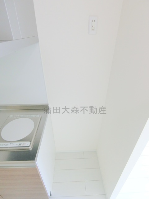 フラシア新蒲田のキッチン|冷蔵庫置き場