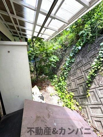 福角町の中古のおうち　松山市福角町中古戸建の庭|お庭も活用できます
