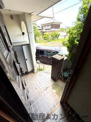 福角町の中古のおうち　松山市福角町中古戸建の玄関|毎日通る玄関はこちらです