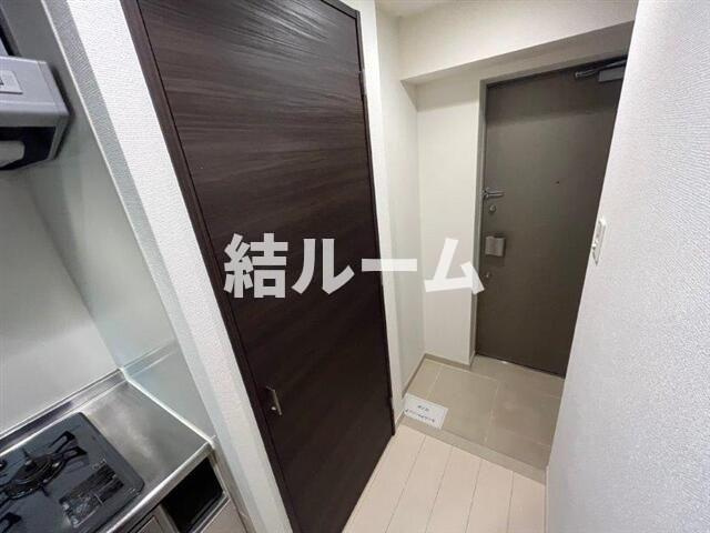 板橋区小茂根１丁目の賃貸マンションの玄関