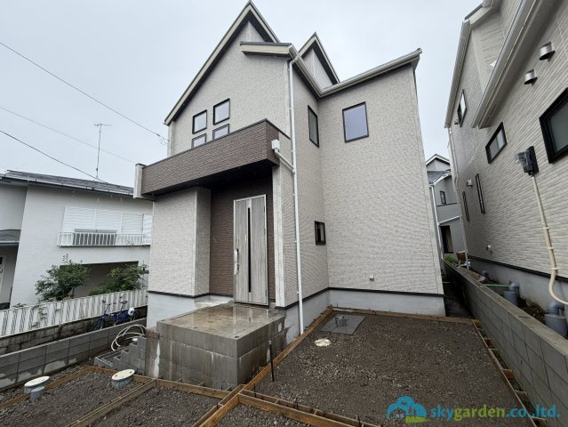 伊勢原市東大竹　新築戸建　全5棟2号棟
