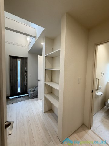 伊勢原市東大竹　新築戸建　全5棟2号棟の収納