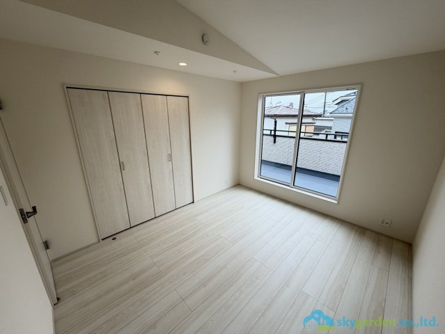 伊勢原市東大竹　新築戸建　全5棟2号棟の子供部屋