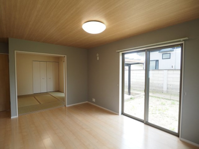 【居間・リビング】 | 中古戸建　国見町大字山崎字堰下 | ★内覧予約でブランド米2kg★