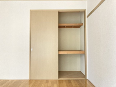 【収納】 | 売アパート　ソレーユ高見Ⅰ