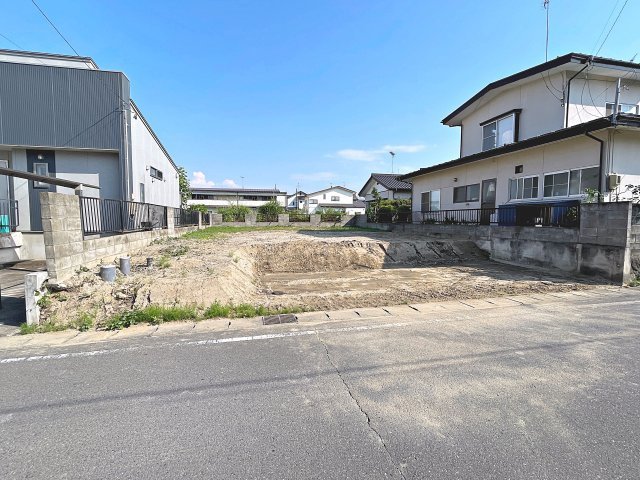 ＜建築条件なし売地＞郡山市大槻町20期　大槻小・大槻中の外観