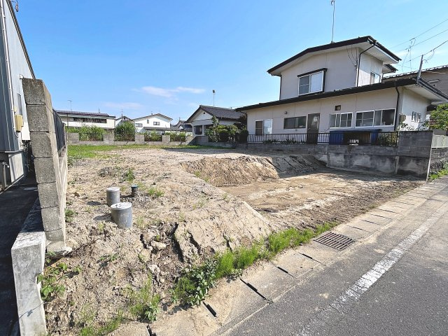 ＜建築条件なし売地＞郡山市大槻町20期　大槻小・大槻中の前面道路含む現地写真