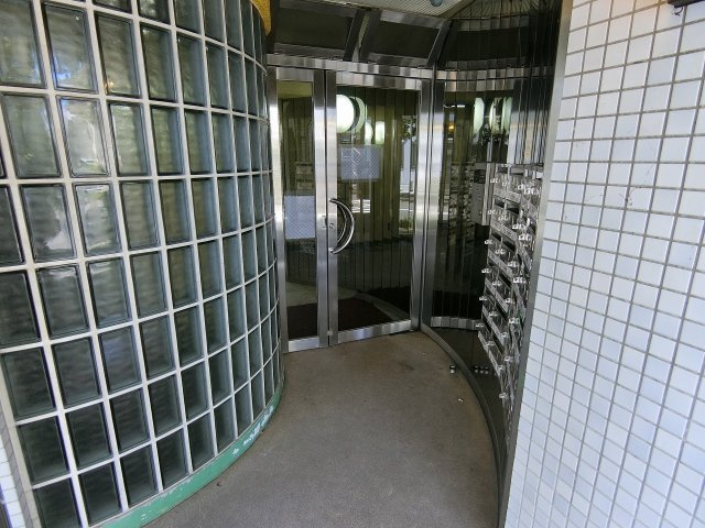 【エントランス】 | トレンタハウス八王子(トレンタハウスハチオウジ)
