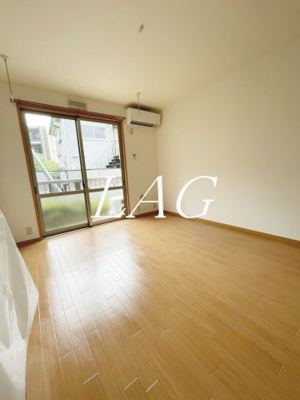 【居間・リビング】 | フジハイツ | 洋室のお部屋です。