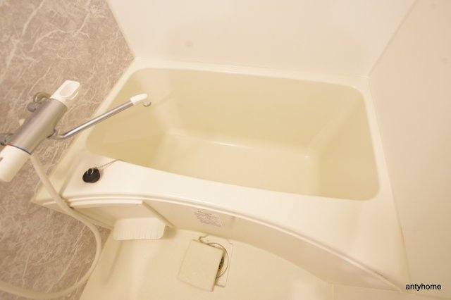 S-RESIDENCE新大阪リデンテ　仲介手数料無料の浴室
