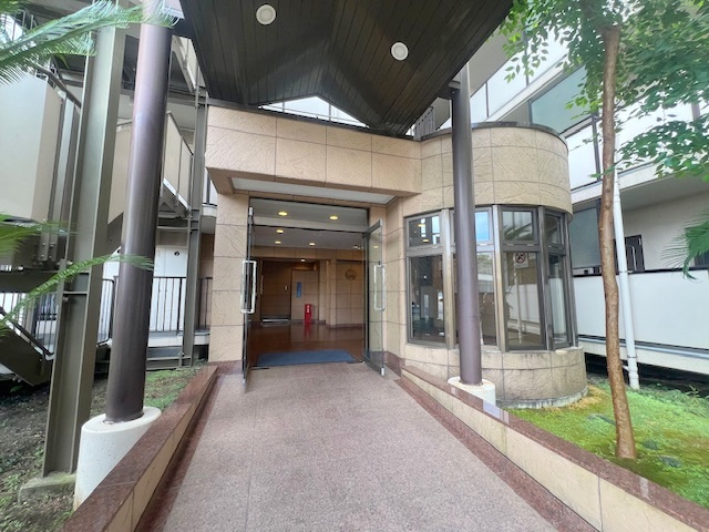 ◎茅ヶ崎市今宿　コスモ茅ヶ崎プレシオ　|エントランス周辺スペース◇