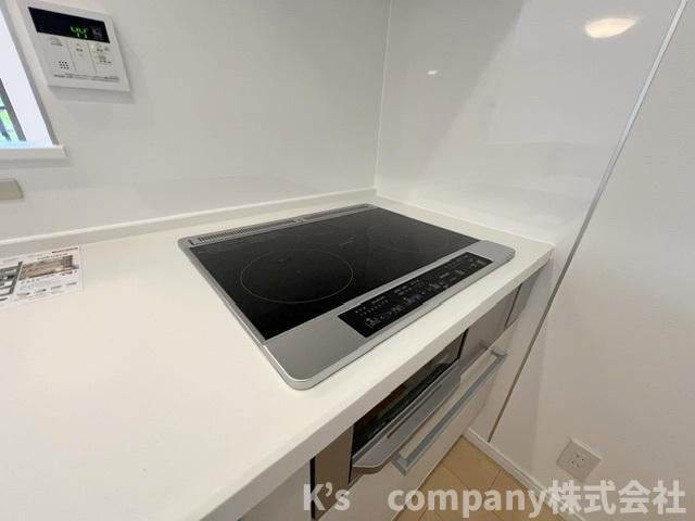 ◎茅ヶ崎市今宿　コスモ茅ヶ崎プレシオ　のキッチン|小さなお子様のいるご家庭も安心のIHクッキングヒーター☆