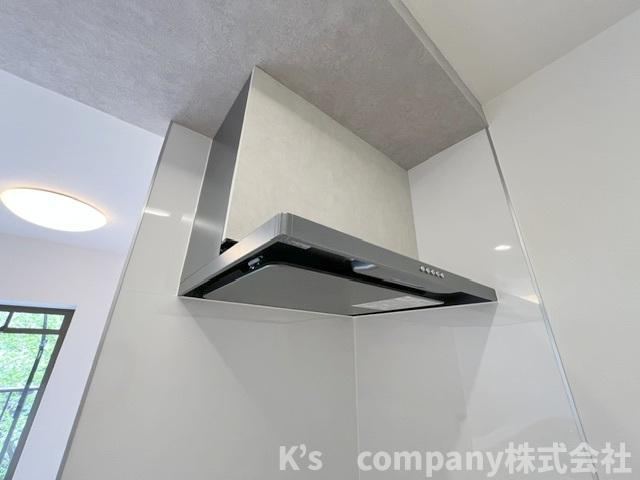 ◎茅ヶ崎市今宿　コスモ茅ヶ崎プレシオ　のキッチン|お手入れのしやすいスリムタイプのレンジフード☆