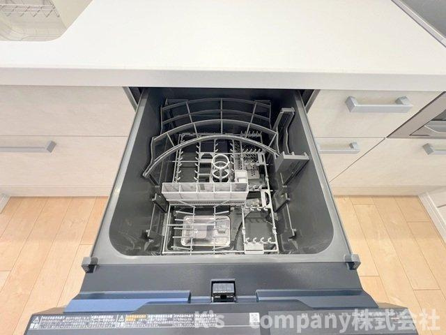 ◎茅ヶ崎市今宿　コスモ茅ヶ崎プレシオ　のキッチン|家事の負担を軽減してくれる食器洗い乾燥機付き☆