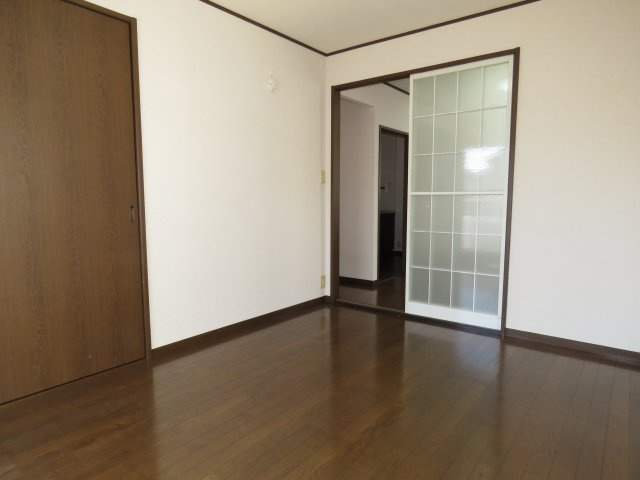 メゾン志藤Bの洋室|こちらは和室のお部屋となります