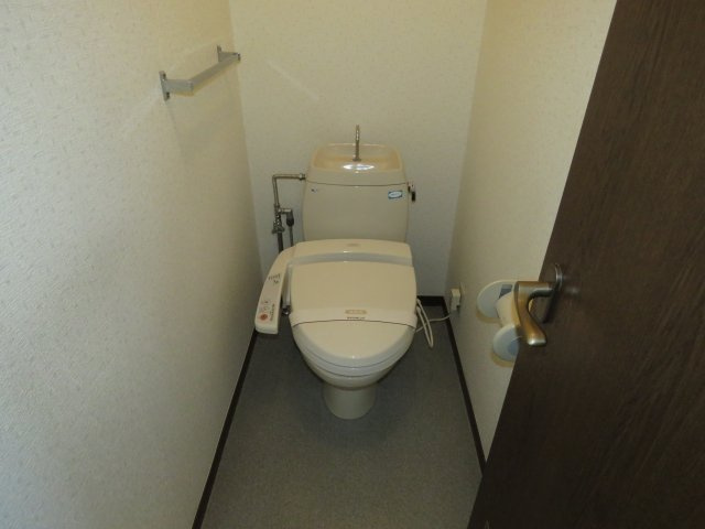 メゾン志藤Bのトイレ
