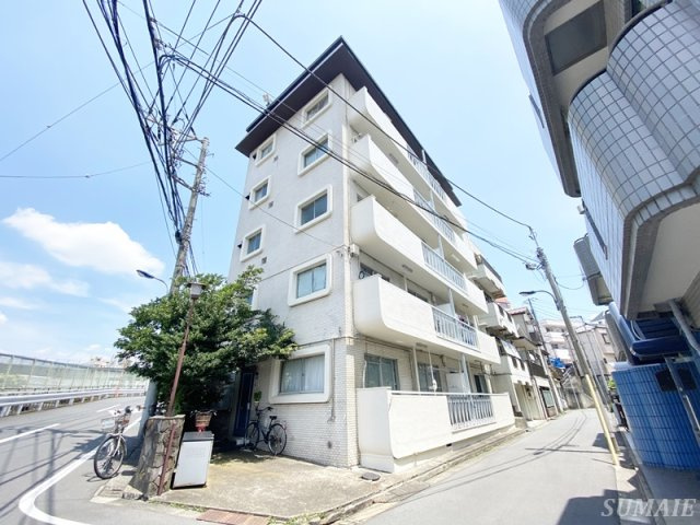 シャトーサンケイ