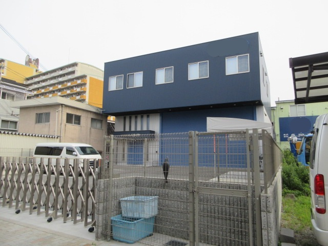 松原市南新町３丁目の倉庫