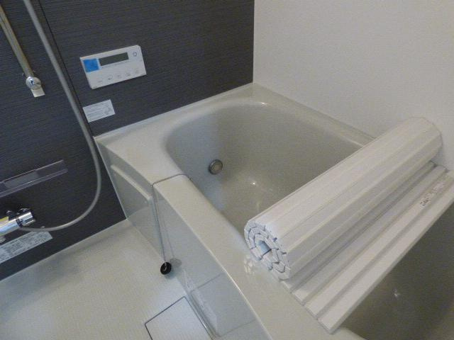 横浜市港北区大豆戸町の賃貸マンションの浴室