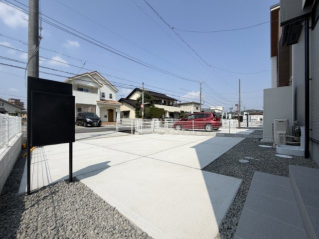 【駐車場】 | ブルーミングガーデン倉敷市中庄 (全5棟) | 建築中(2026年7月上旬撮影)