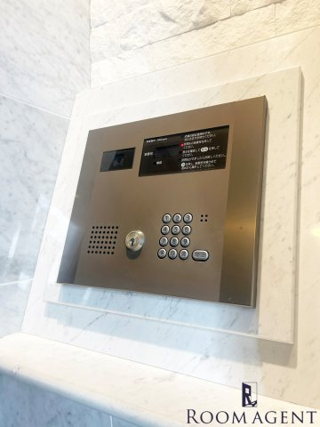 プレサンスNAGOYA桜通ビッグビートのエントランス