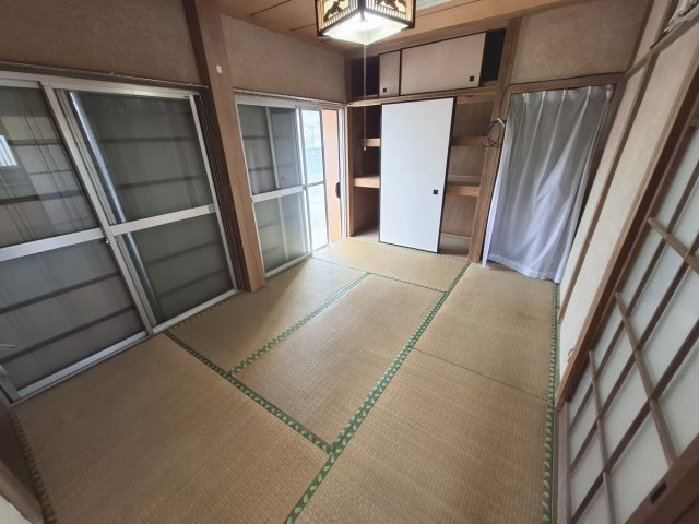 桜川市友部中古戸建ての和室|明るい和室です