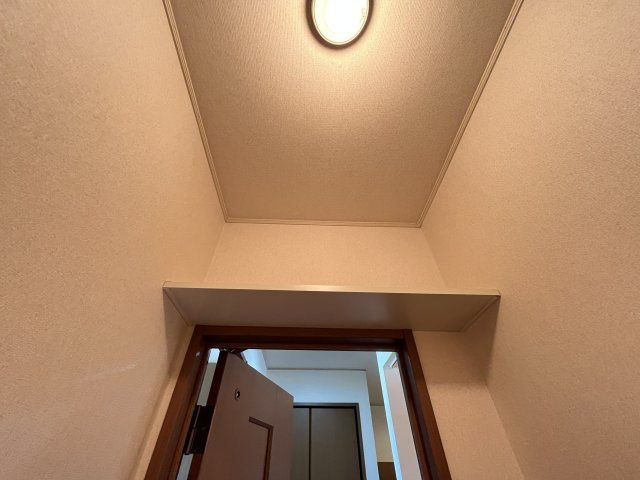 バームクーヘンB棟の収納|イメージ101号室の写真