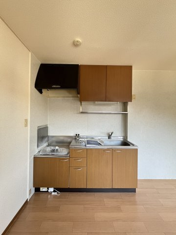 バームクーヘンB棟のキッチン|イメージ101号室の写真