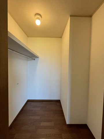 バームクーヘンB棟のトイレ|イメージ101号室の写真
