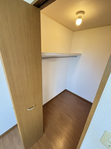 バームクーヘンB棟の収納