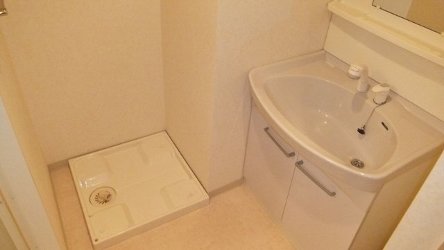 グレイスヴィラの洗面所|室内洗濯機置場あります