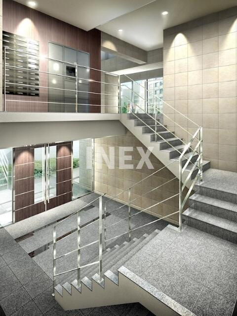 横浜市神奈川区青木町の賃貸マンションのロビー