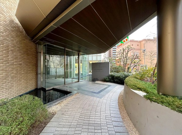【エントランス】 | TOWER RESIDENCE TOKYO