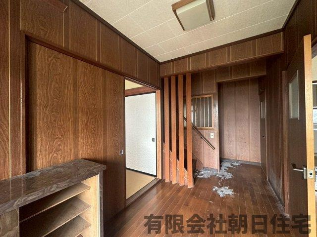 【玄関】 | 上乃木6丁目中古戸建 | 落ち着いた玄関です