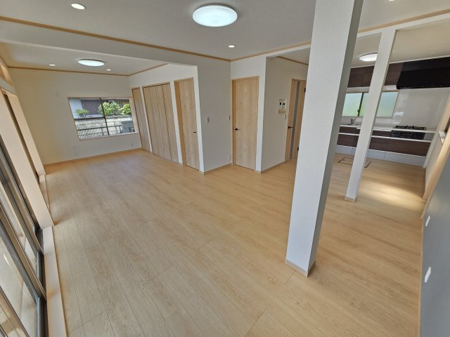 前橋市下細井町　中古住宅の居間・リビング|前橋市下細井町　中古住宅