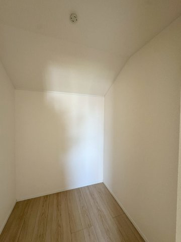 ークレイドルガーデンー小倉南区若園第７【小倉南区　新築戸建て】の収納|お部屋がスッキリ片付きます♪【