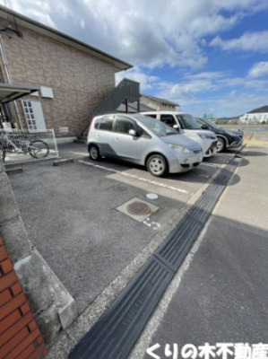 【駐車場】 | エスポワールあかさき | 駐車場です
